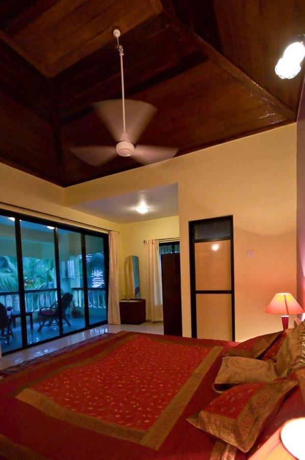Shanu'S Seaside Inn - A Family-Run Guesthouse Just 100 Metres From Candolim Beach Exterior foto